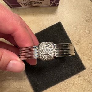 Lia Sophia stretch bracelet